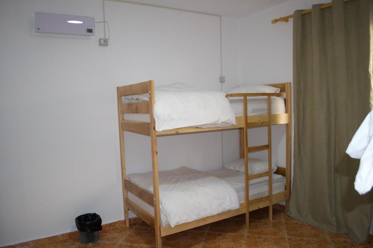 Me & You Hostel Tirana Exterior photo